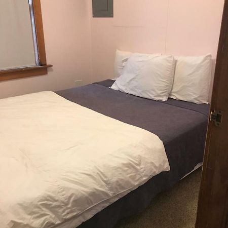 ホテルKatahdin Cabins Millinocket エクステリア 写真